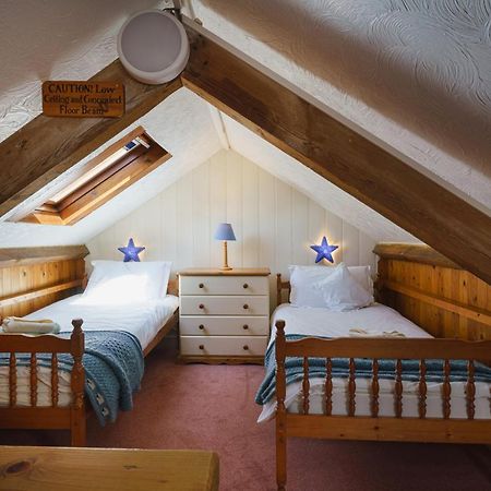 Croft Farm & Celtic Cottages Cardigan Luaran gambar