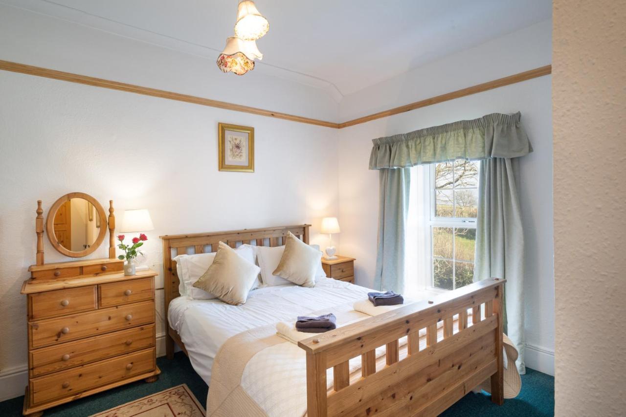 Croft Farm & Celtic Cottages Cardigan Luaran gambar